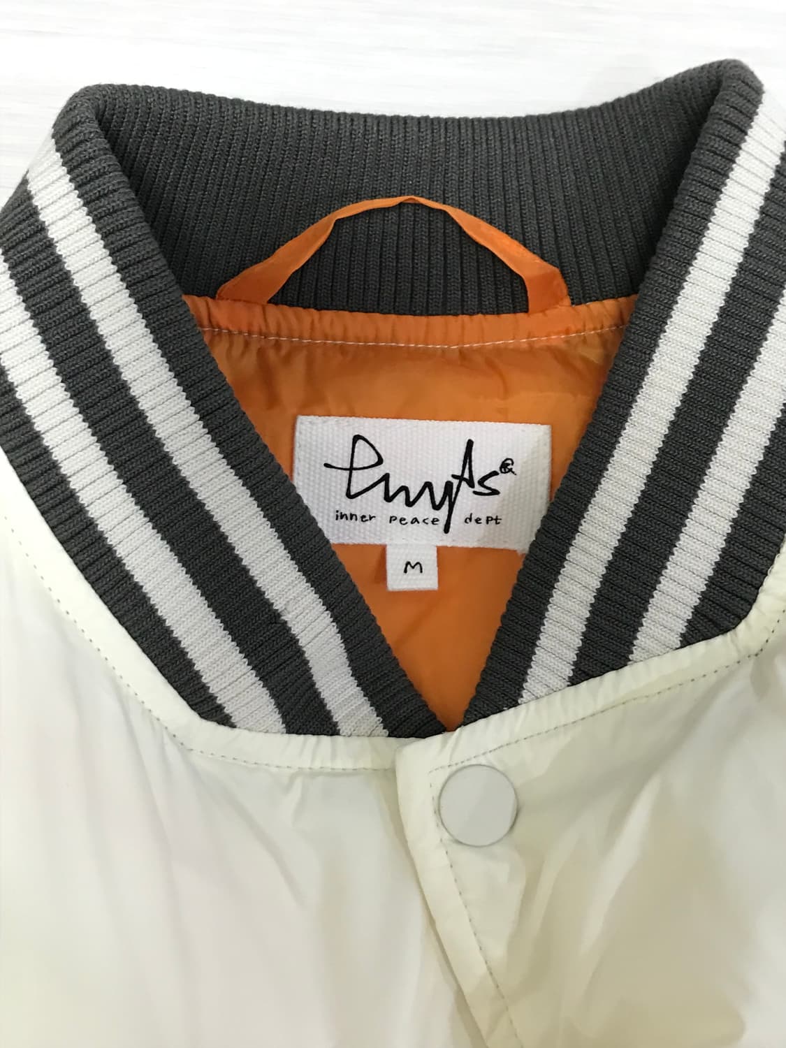 피지컬 디파트먼트 스타테일 숏푸퍼 패딩_아이보리 상품이미지3