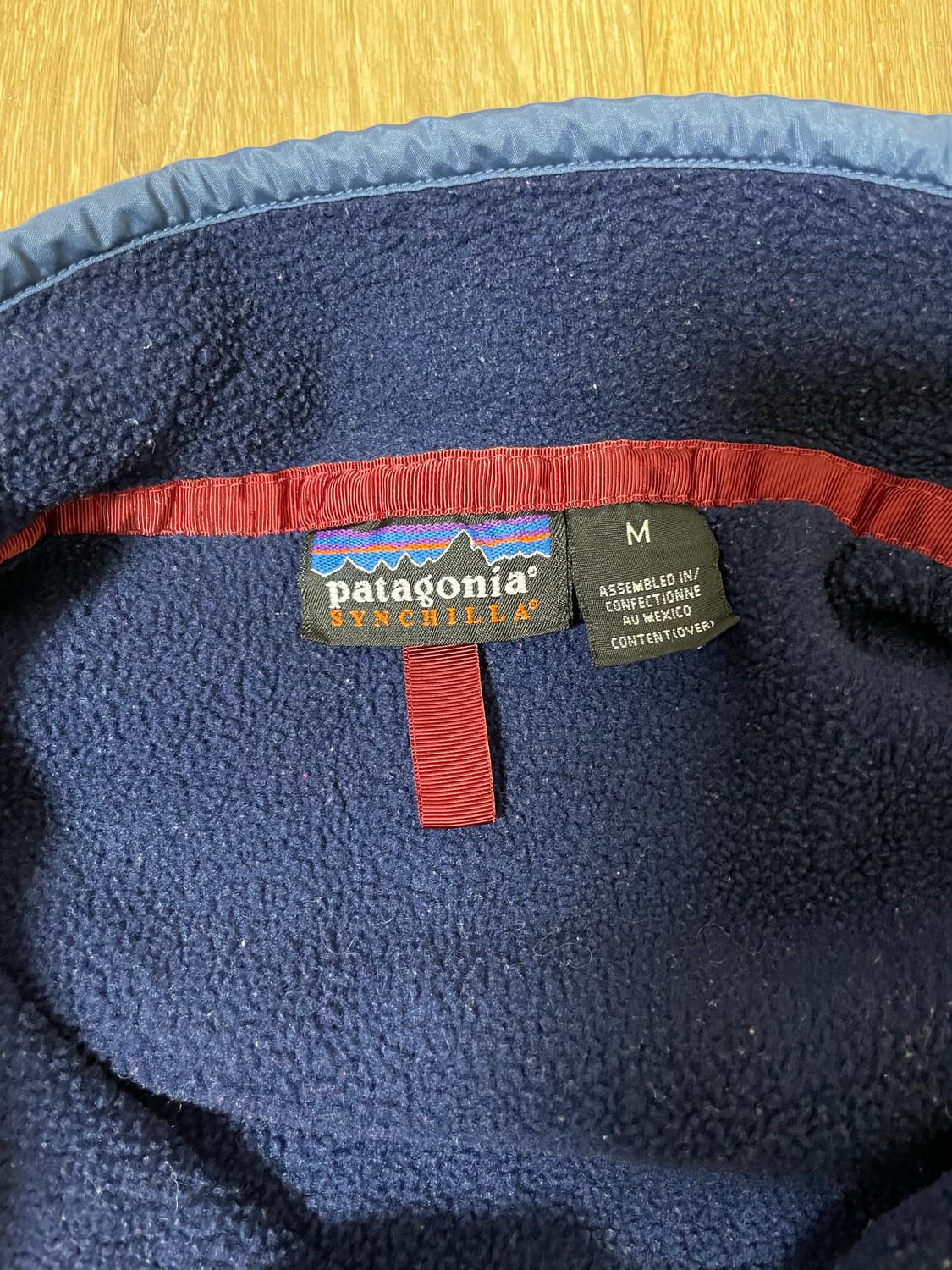 Patagonia synchilla navy 상품이미지3