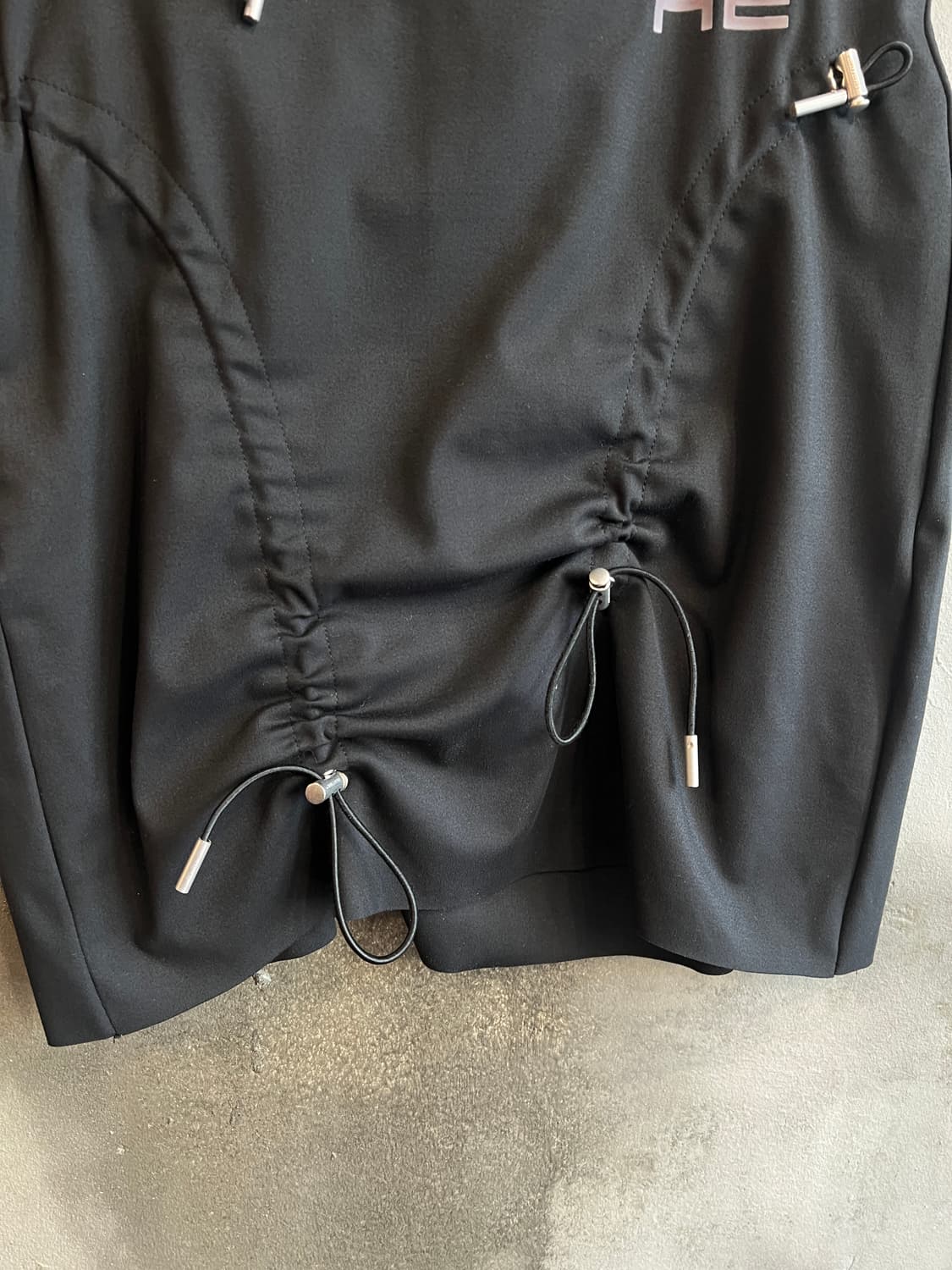 헬리엇 에밀 드로스트링 스커트 상품이미지6