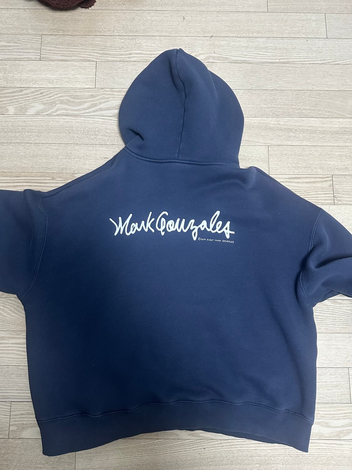 마크곤잘레스 후드티 상품이미지2