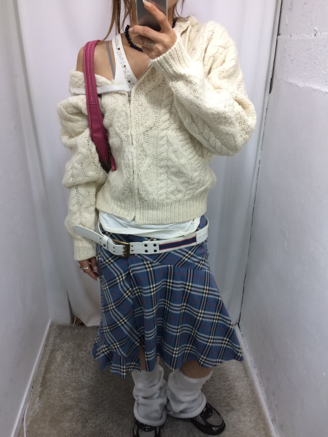 버버리 블루 스커트 코디 🩵 상품이미지4