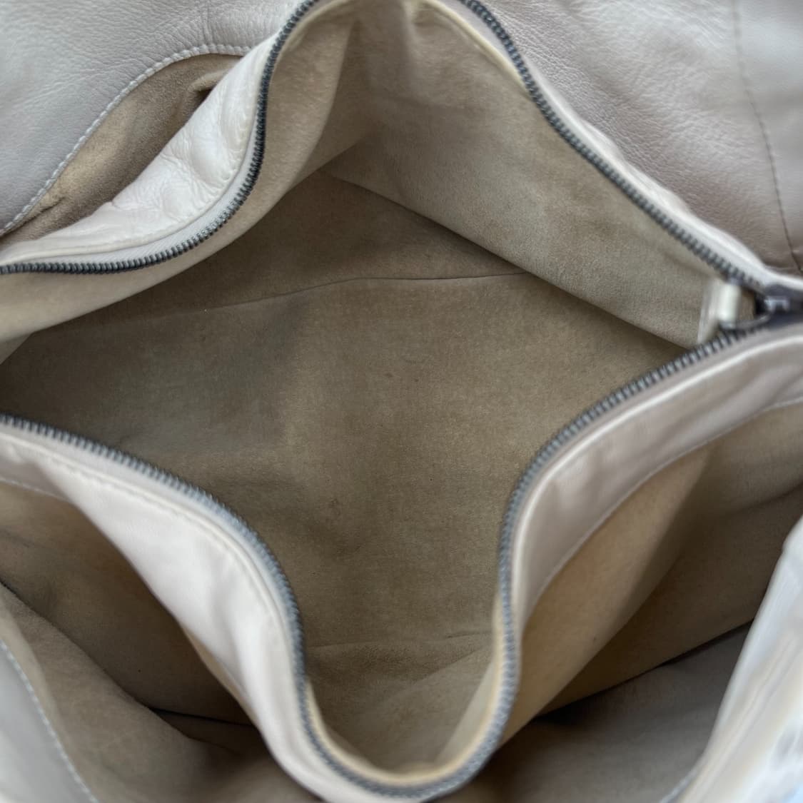 보테가베네타 호보백 화이트. 홉 빈티지 상품이미지8