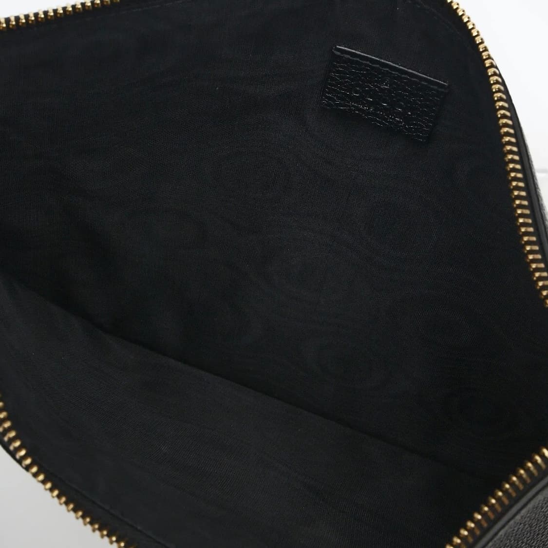 구찌 주미 그레이니 클러치백 파우치 S급 상품이미지4