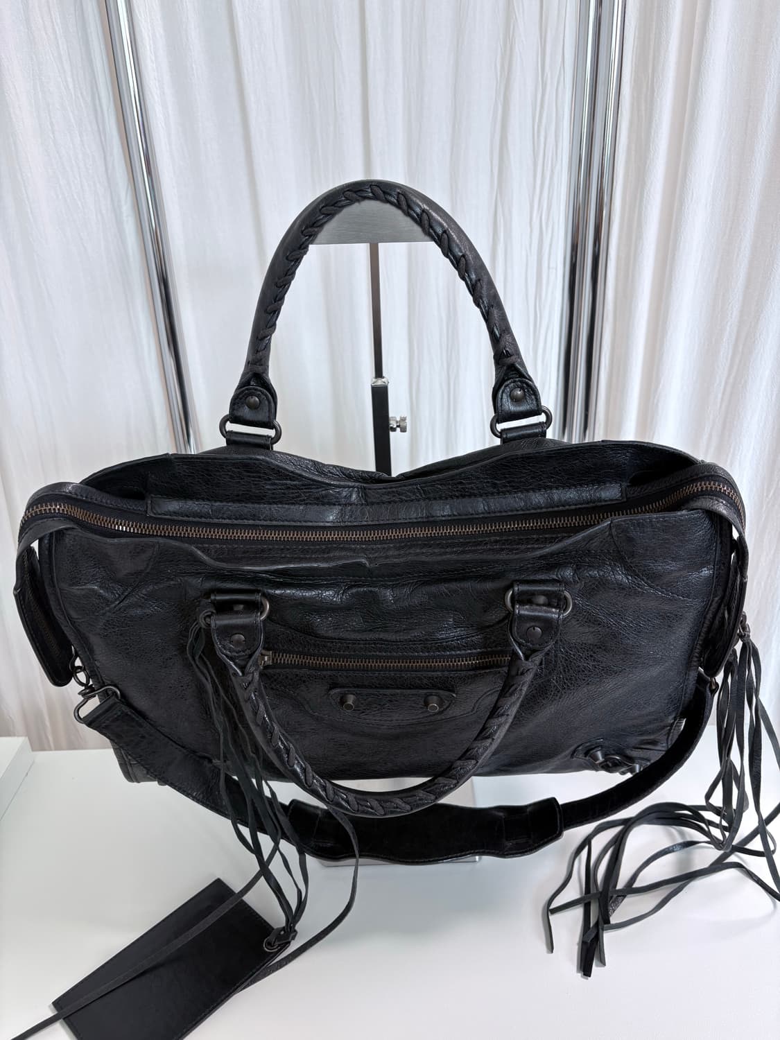 발렌시아가 시티 모터백 블랙 미디움 상품이미지4