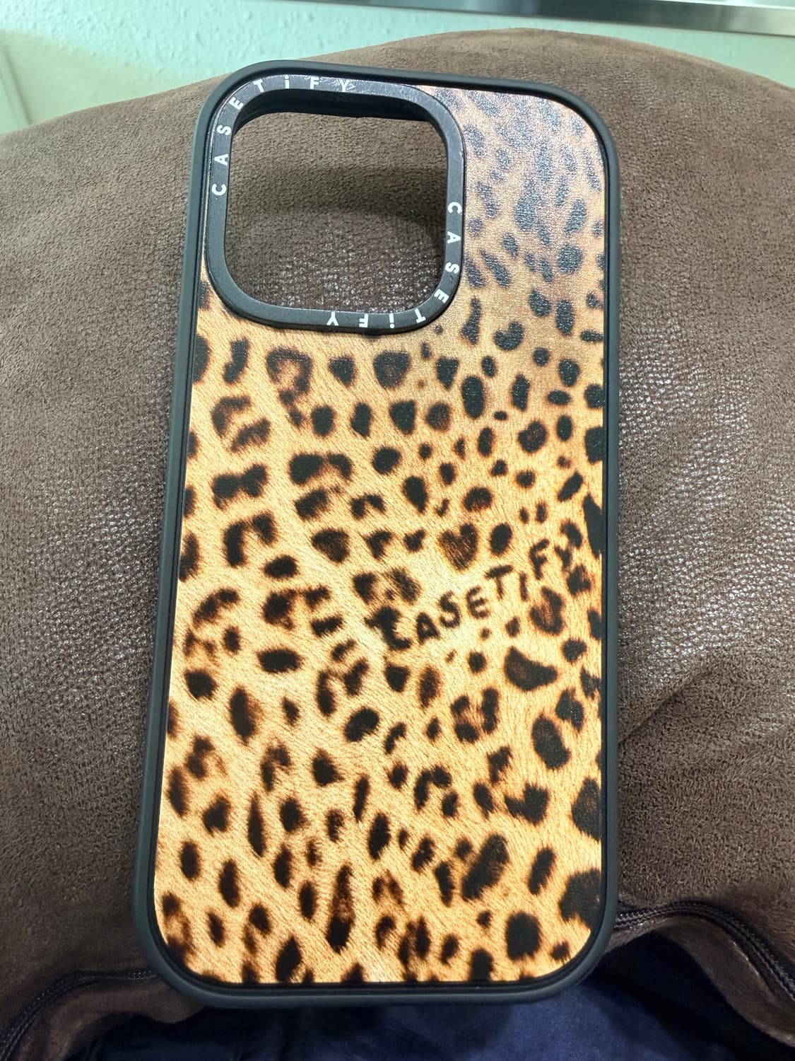 케이스티파이 아이폰16pro 레오파드 케이스 상품이미지1