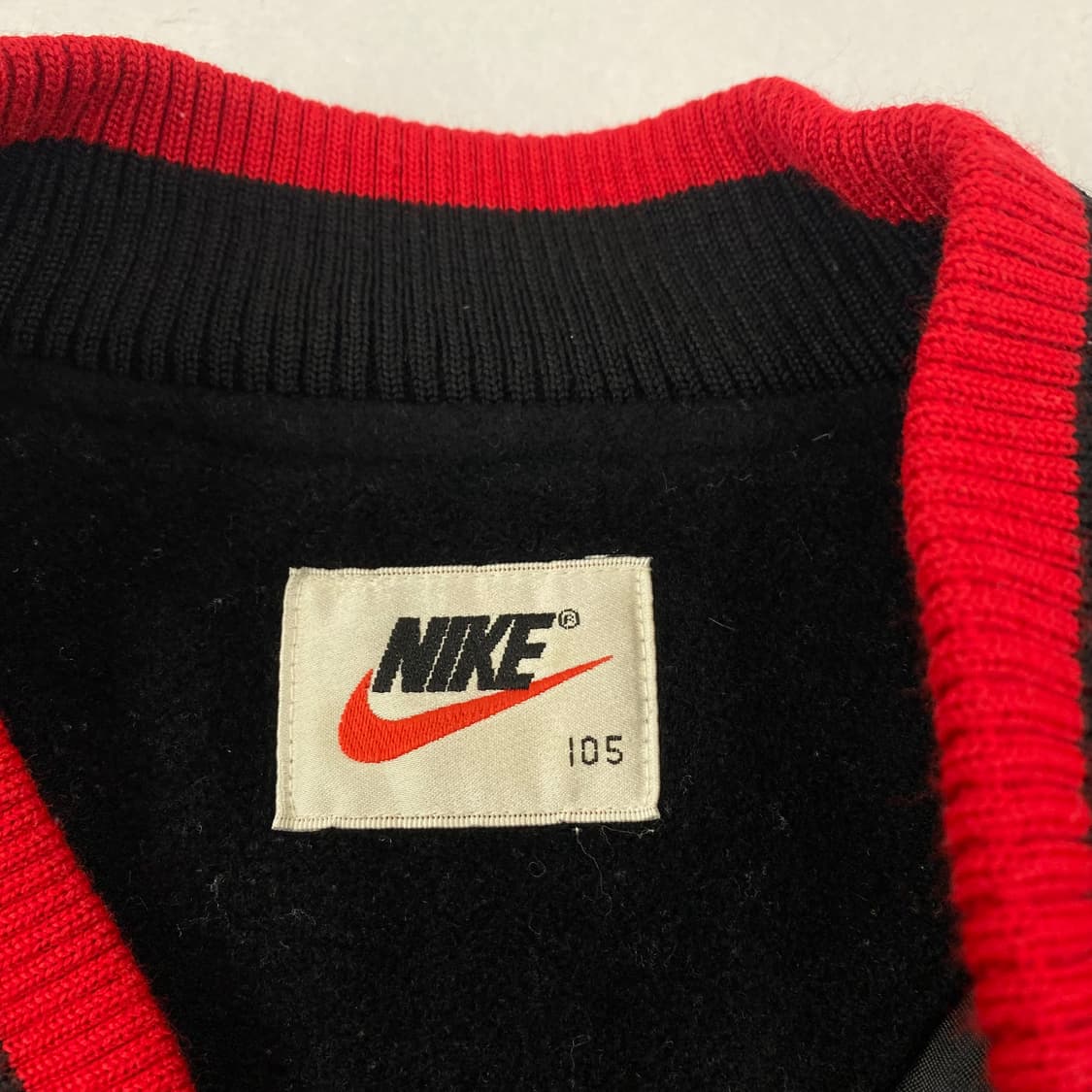 나이키 90‘s 빅스우시 블랙 모직 바시티 점퍼 (105) 상품이미지8