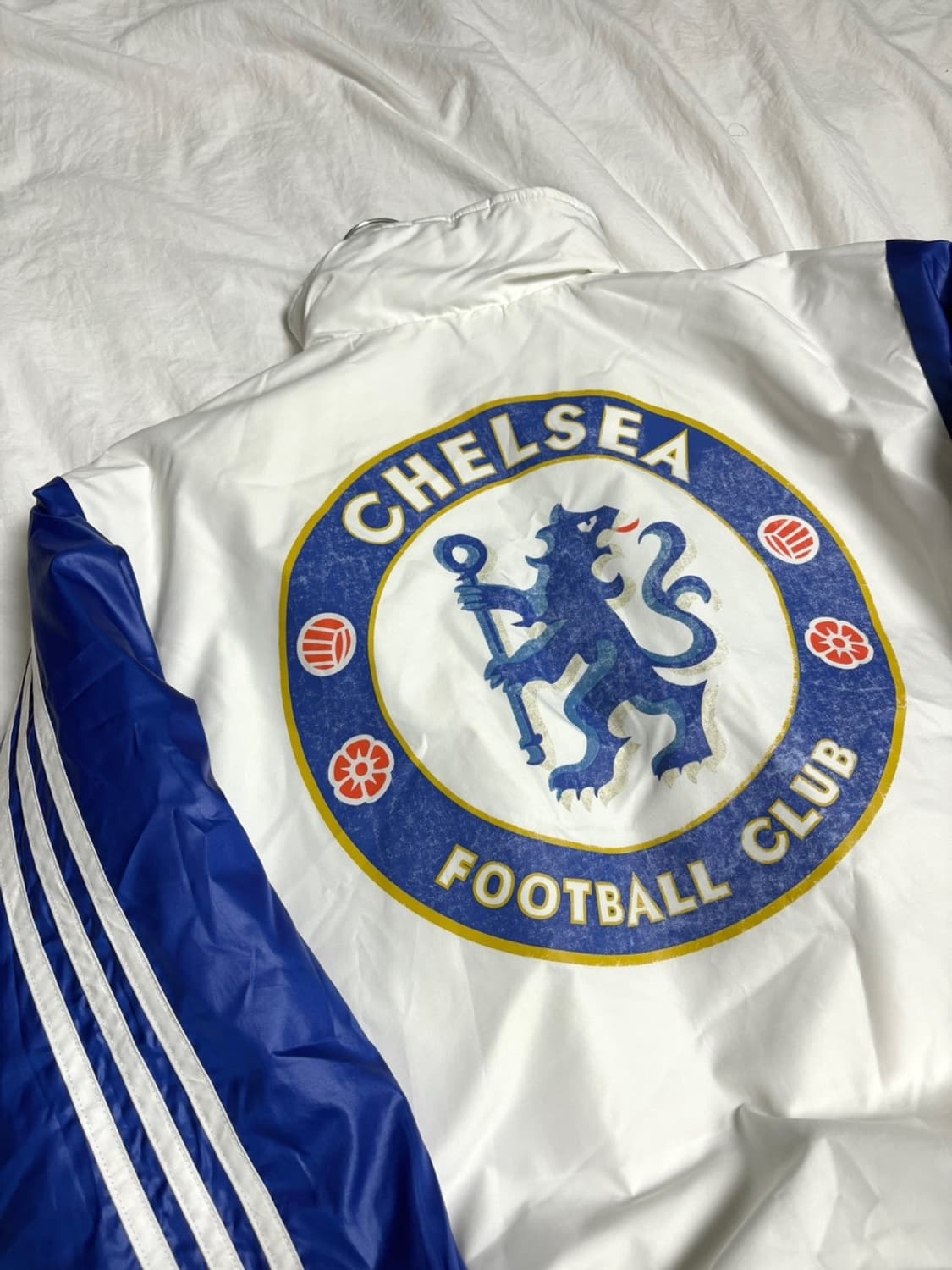 아디다스 첼시 흰파 점퍼 상품이미지3