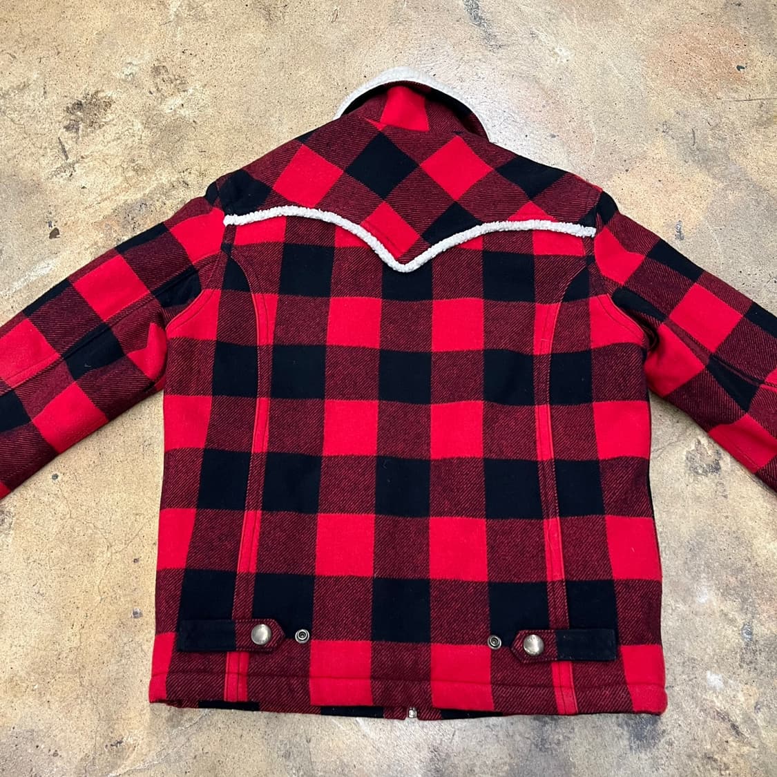 [정품/M] 리바이스 레드 블랙 체크 쉐르파 자켓 b19 상품이미지4