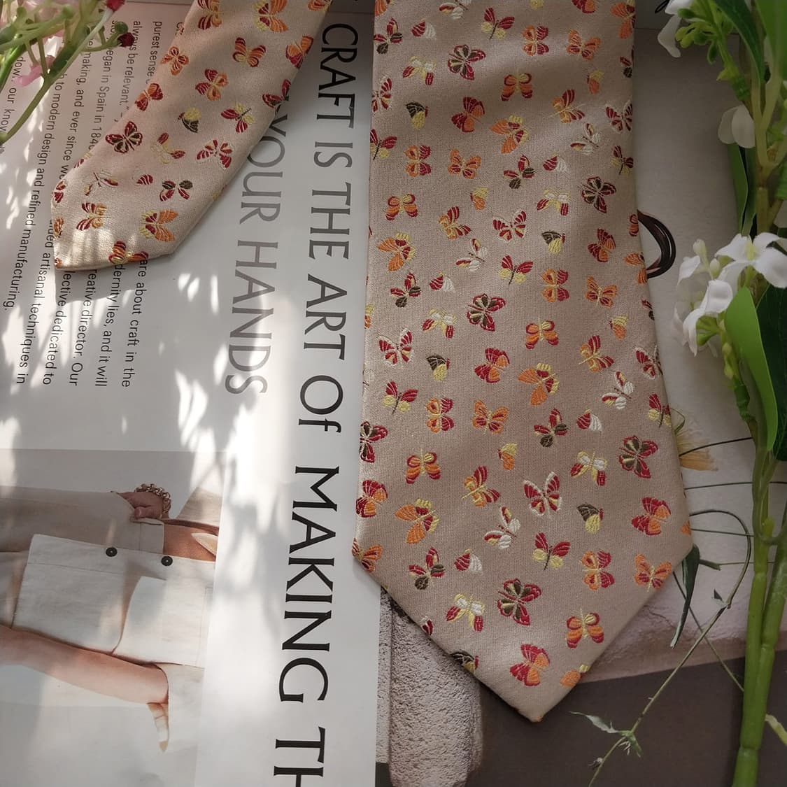 제냐 실크 베이지 나비 자카드 넥타이 9cm A등급 K1547
 상품이미지4