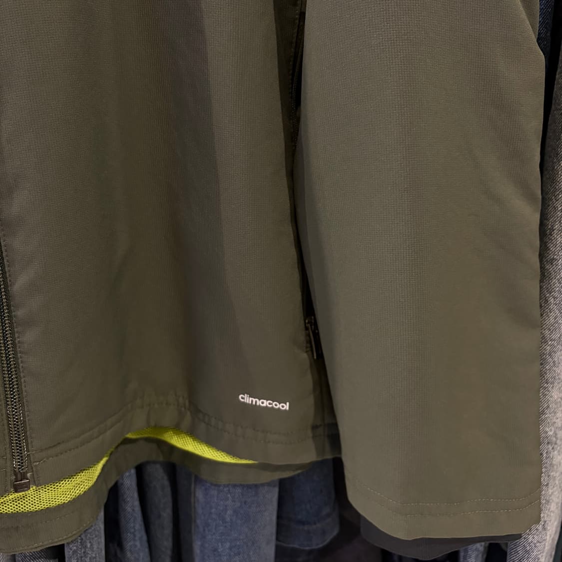 아디다스 독일 카키 바람막이 상품이미지4