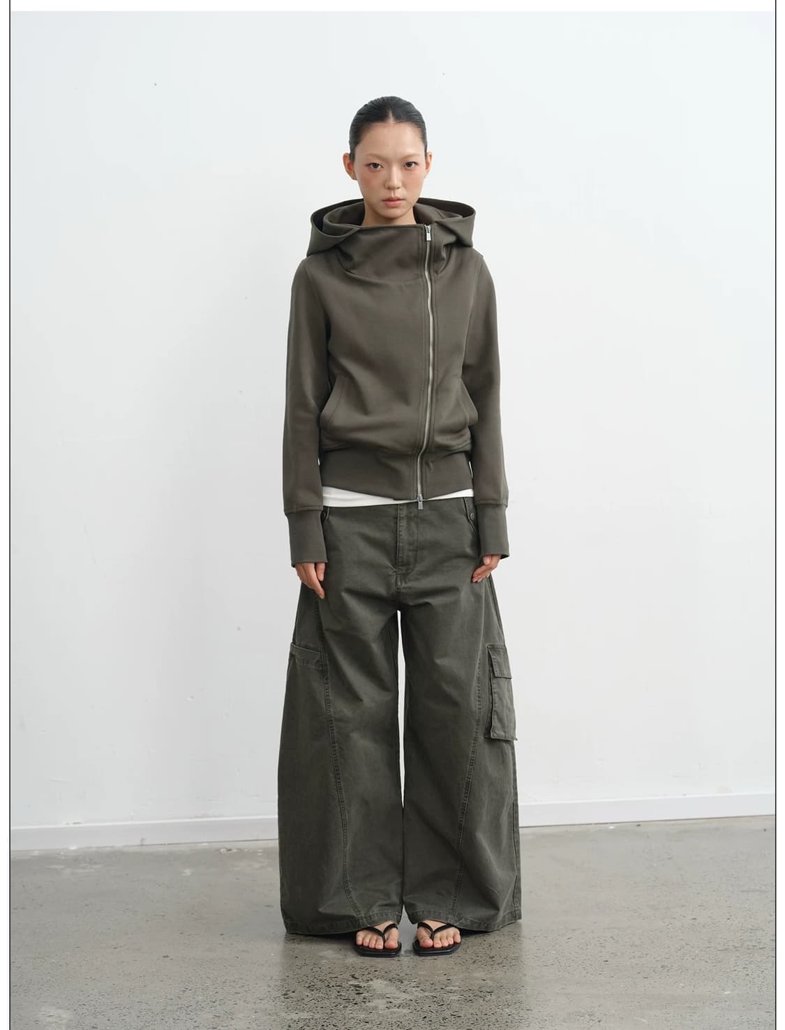 LINY LIBERTY Hooded Zip-Up 리니리버티 후드집업 상품이미지3