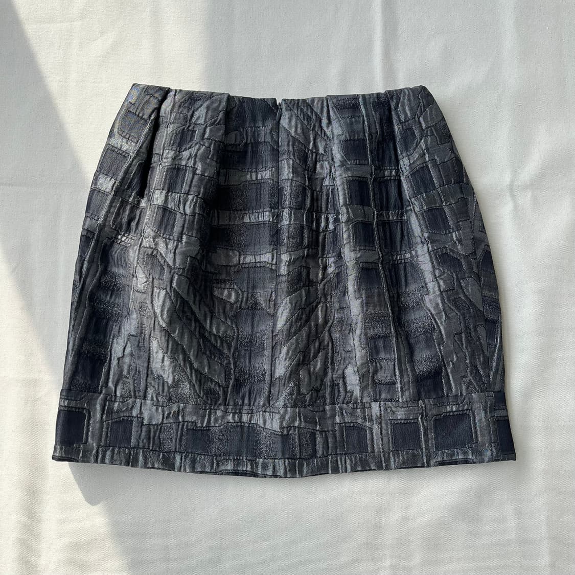 이세이미야케 입체 자카드 텍스처 스커트 상품이미지7