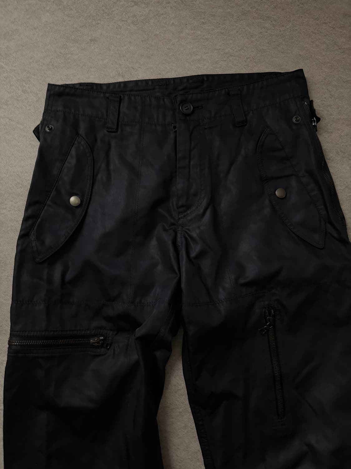 이세이미야케 테크니컬 멀티지퍼 카고팬츠 상품이미지4