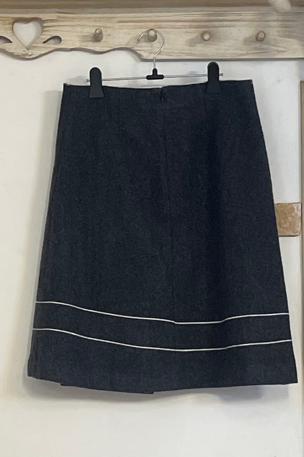 YOSHI KONDO 강아지 자수 스커트 상품이미지3