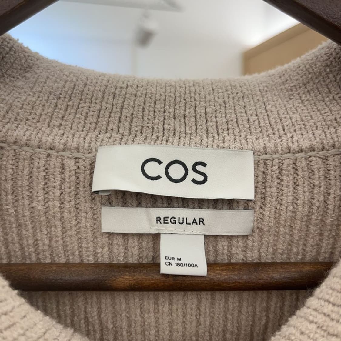 COS 코스 여리 캐주얼 부클레 니트 가디건 M C08163 상품이미지5