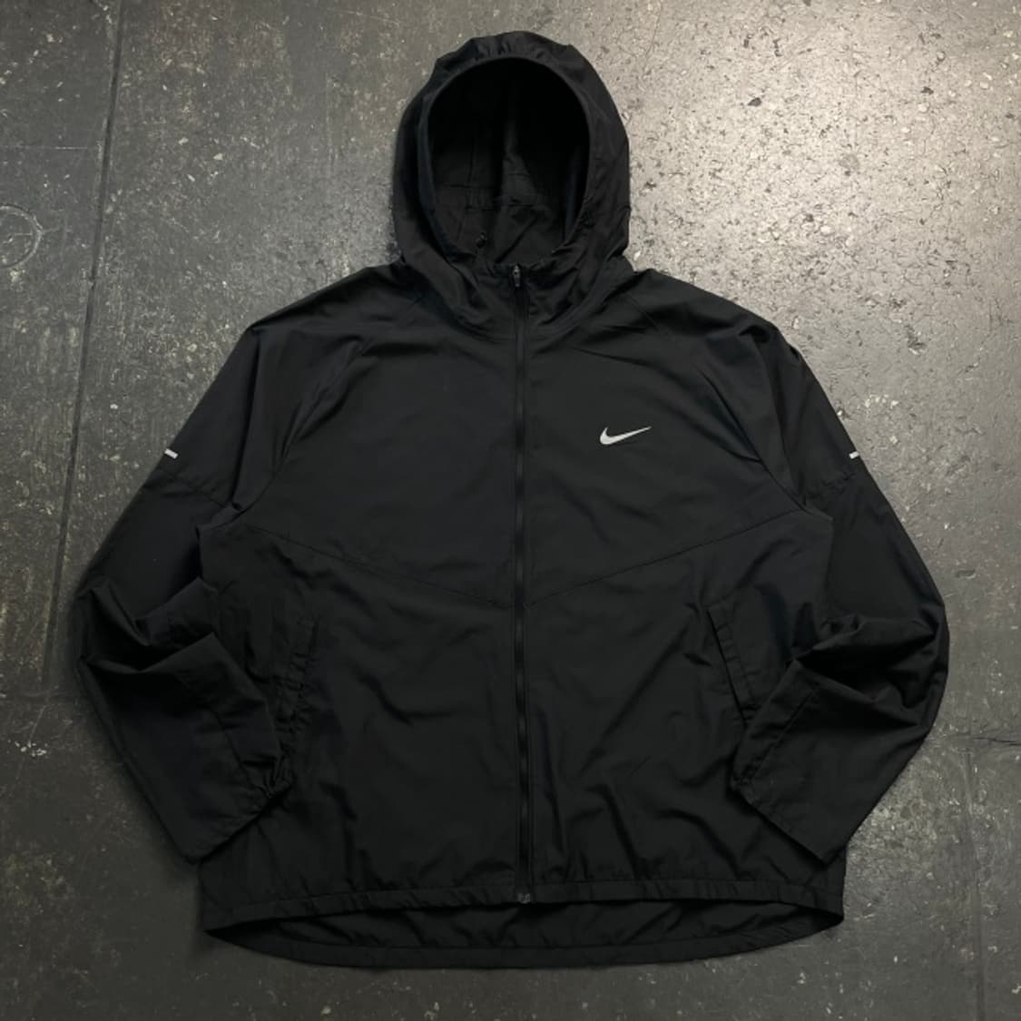 105 나이키 런닝 바람막이 상품이미지1