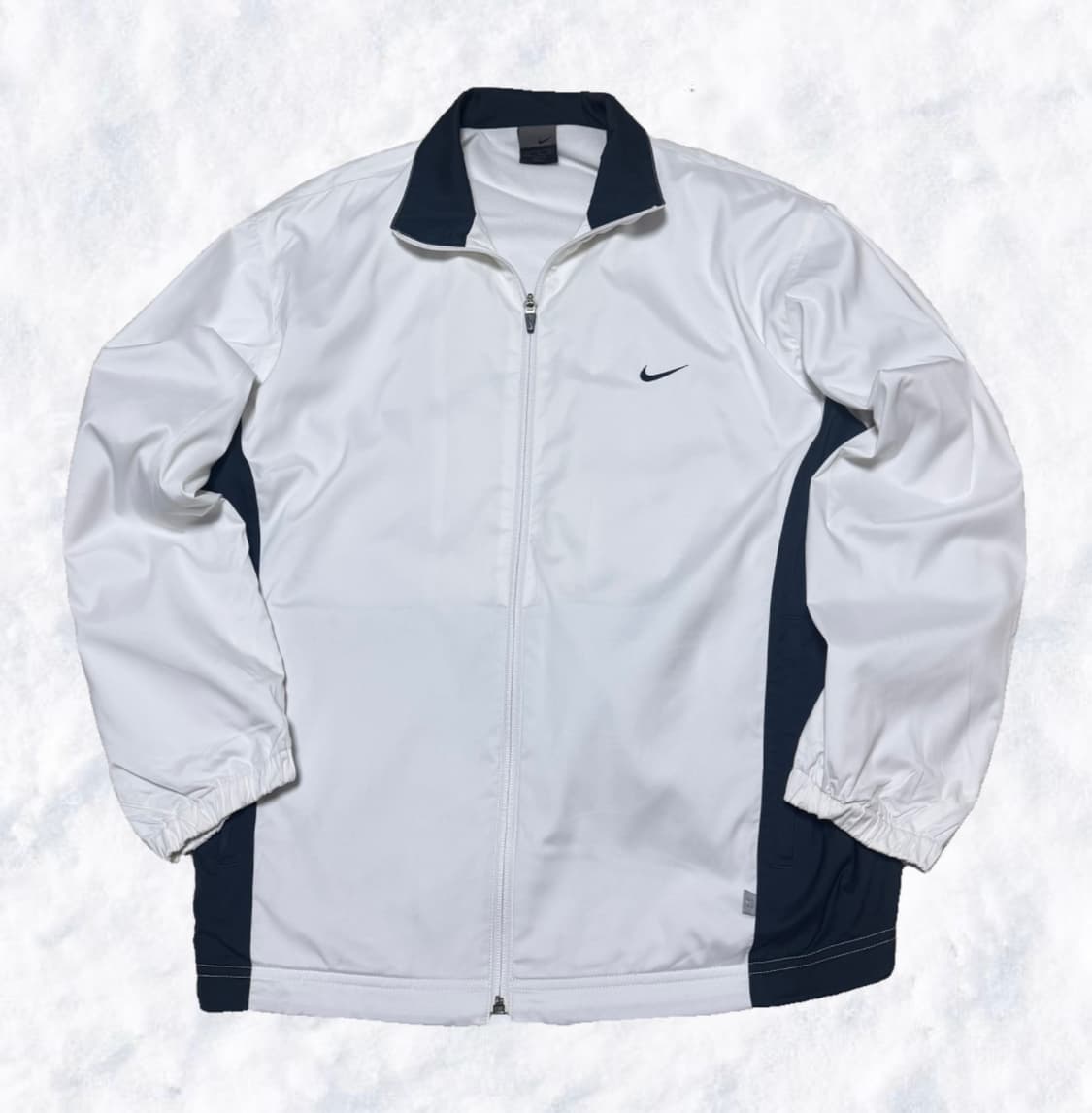 나이키 올드스쿨 일본 화이트 네이비 바람막이 상품이미지1