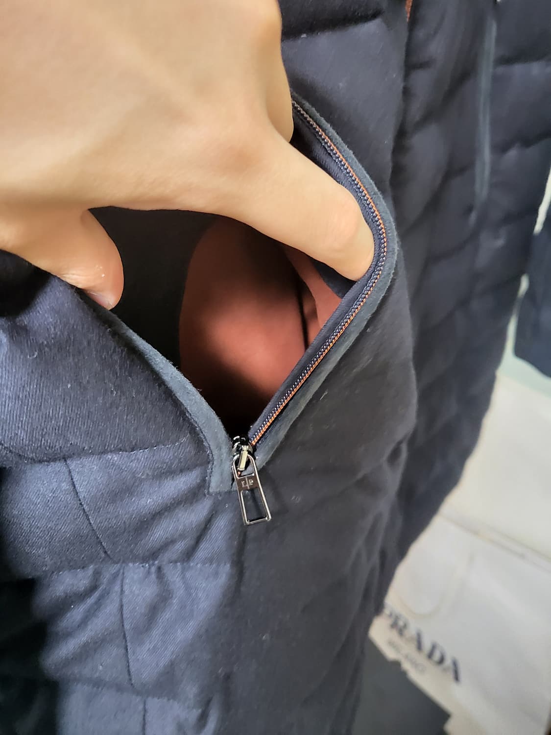 로로피아나 신형 구스다운 롱패딩 m 상품이미지3