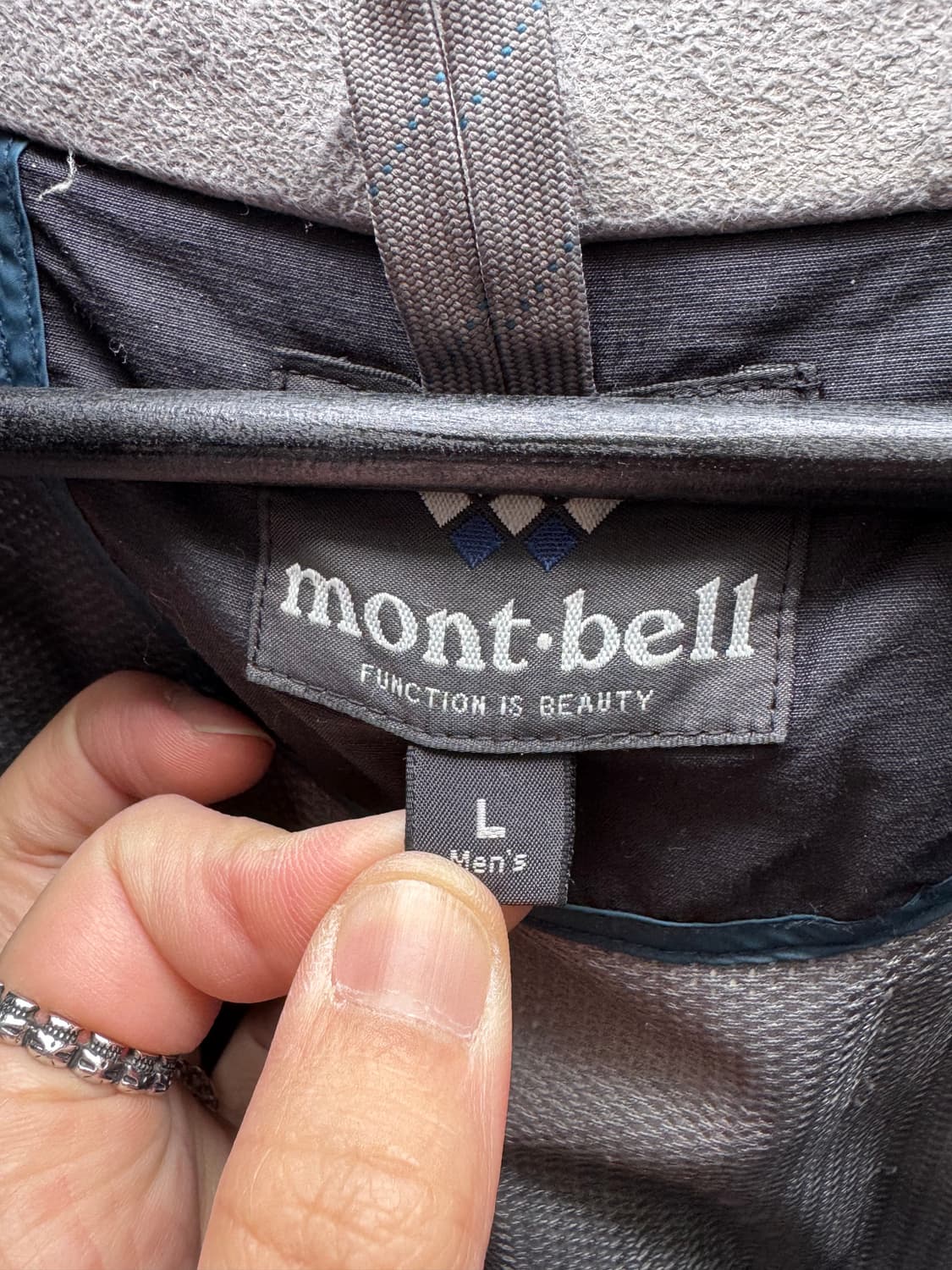 몽벨 재팬 아웃도어 블랙 윈드브레이커 자켓 상품이미지4