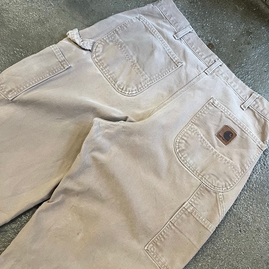 Carhartt 데미지 카펜터 팬츠 (34“) 상품이미지8