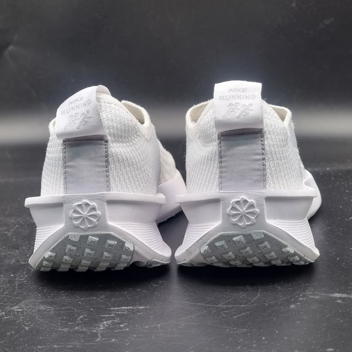 나이키 인터렉트런 여성운동화 230 상품이미지4