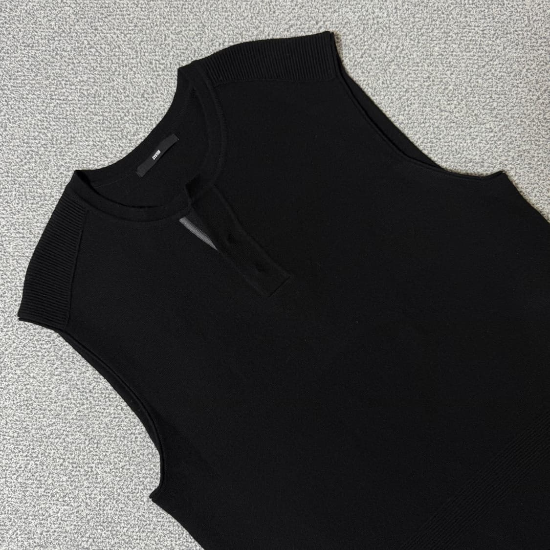 시스템 옴므 울 니트 조끼 100 상품이미지3