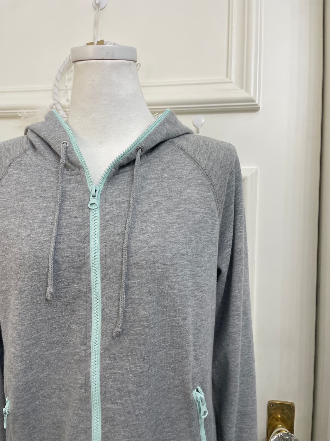 gray sky-blue zip hoodie flower mori zip 상품이미지6