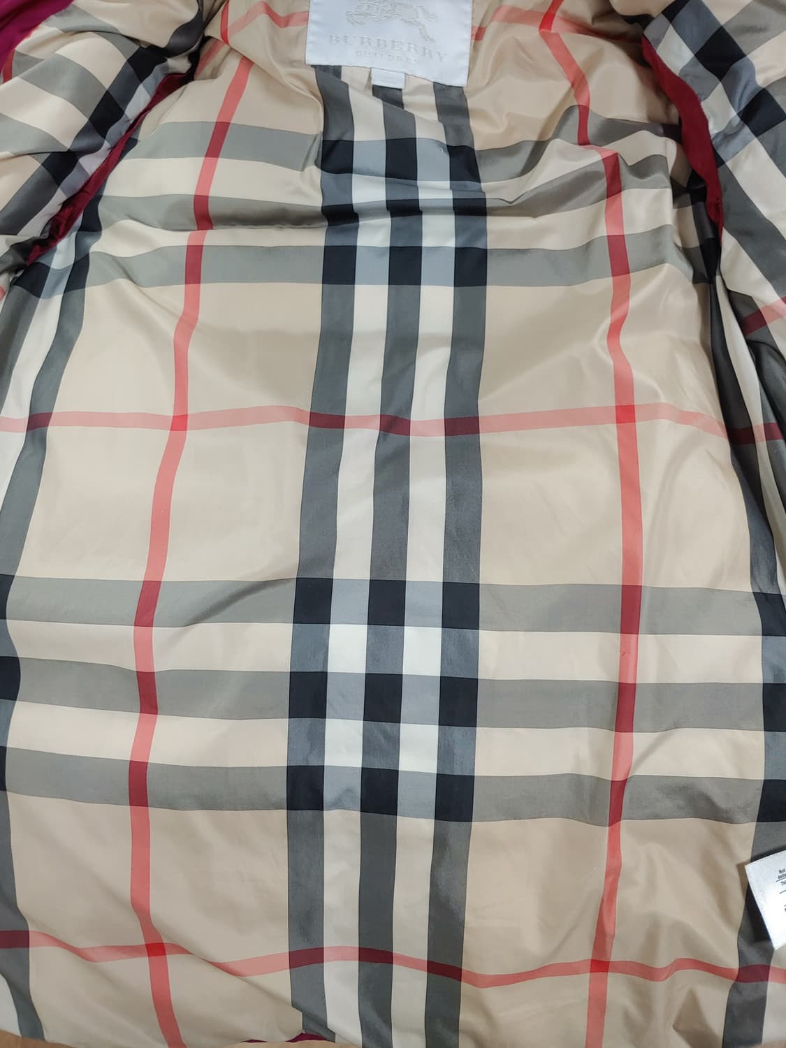 버버리 칠드런 패딩 자켓 14y 상품이미지3