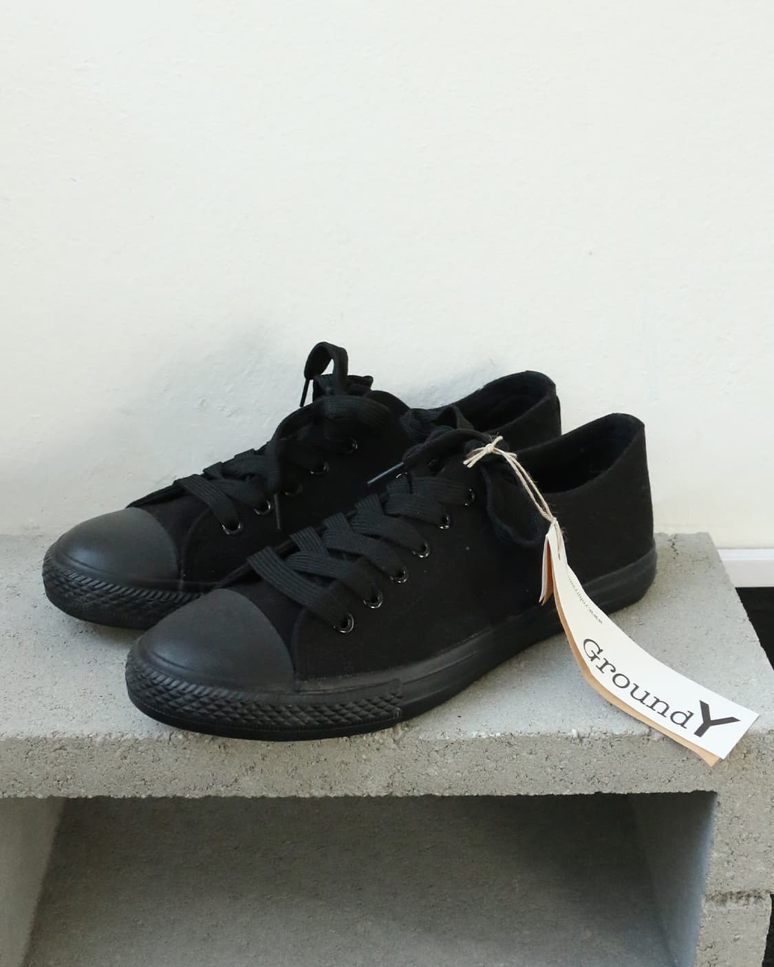 요지야마모토 Ground Y 블랙 스니커즈 상품이미지1