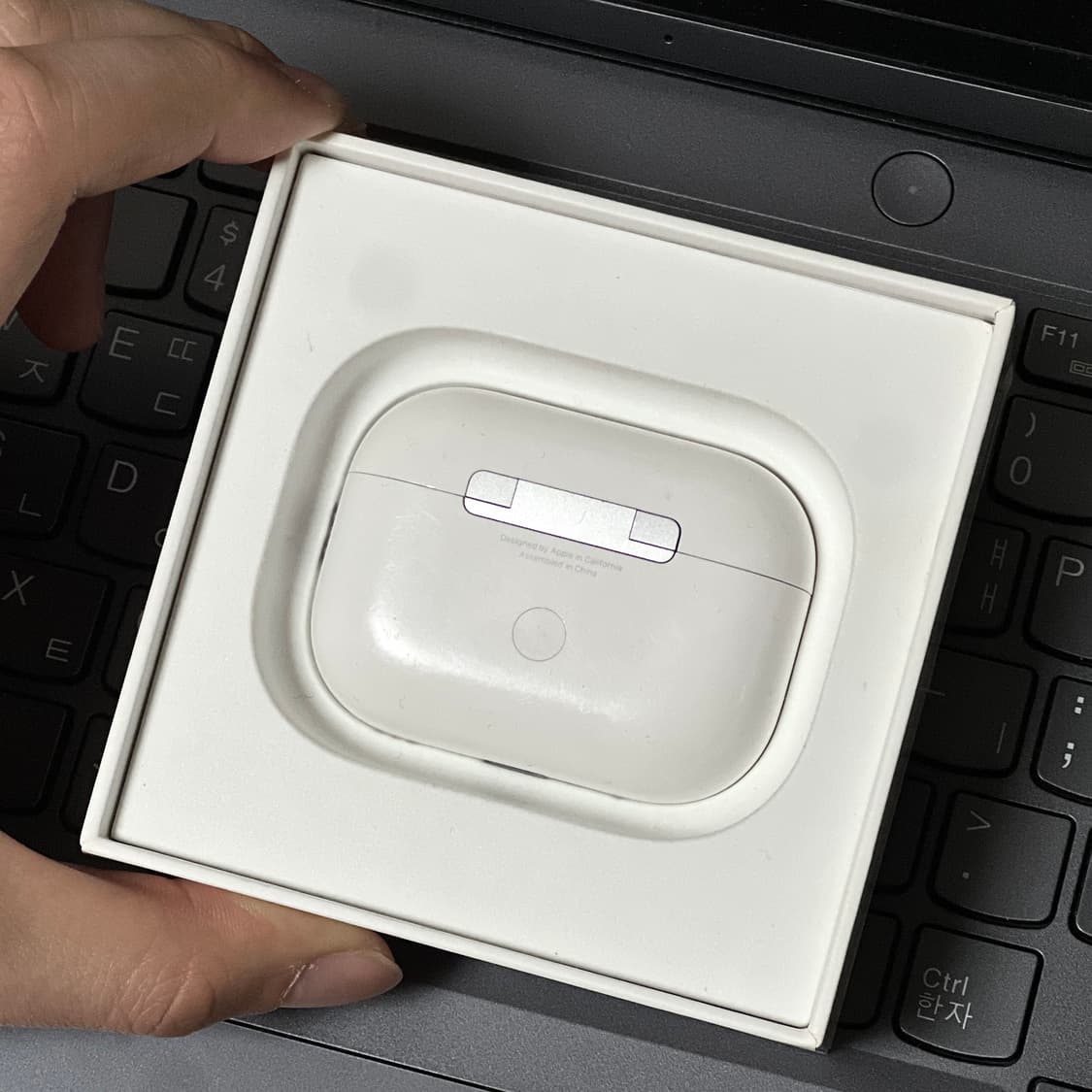 에어팟 프로 2 8핀 라이트닝 본체 상품이미지6