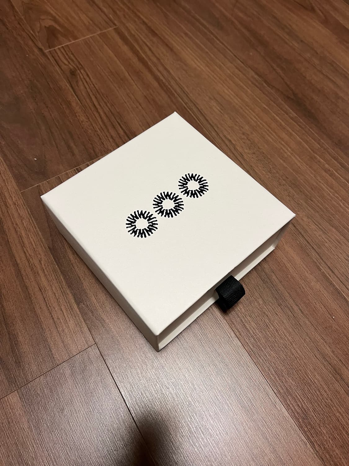 999humanity 페블 심볼 네클리스 (블랙 실버) 상품이미지3