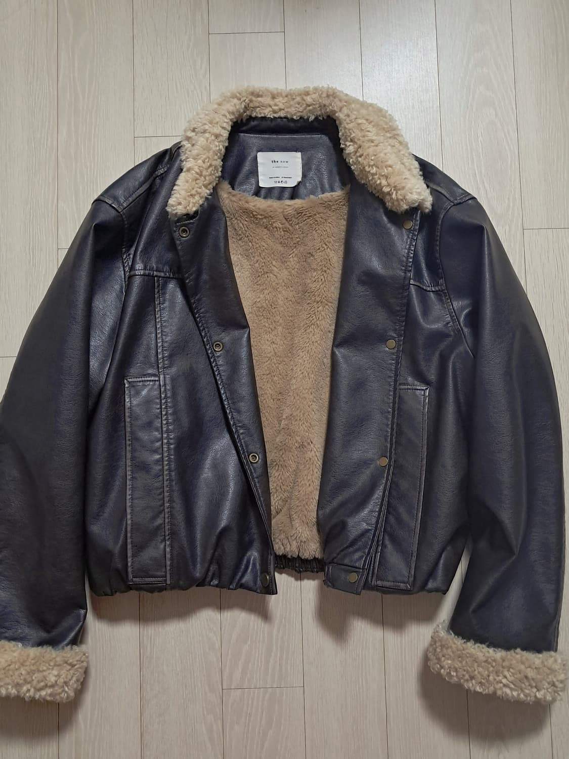 뮤트크레메 레더 무스탕 자켓 상품이미지3