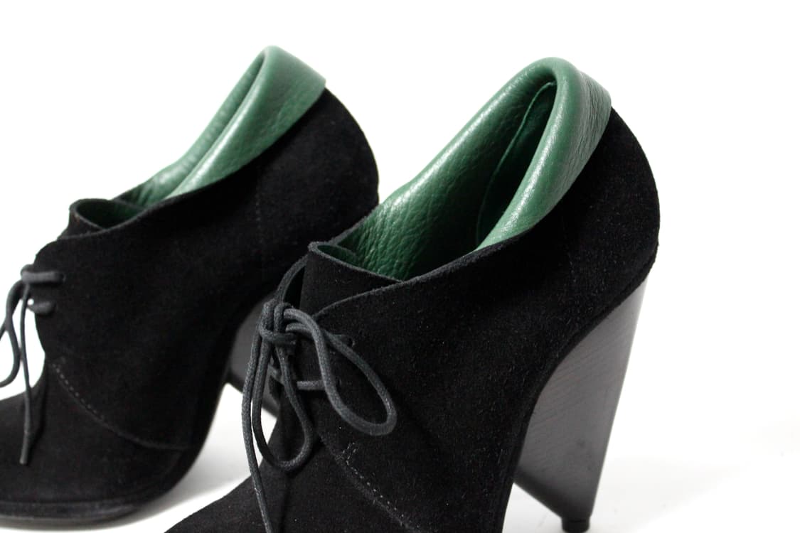 Balenciaga Suede Cone Heel Ankle Boots 상품이미지2