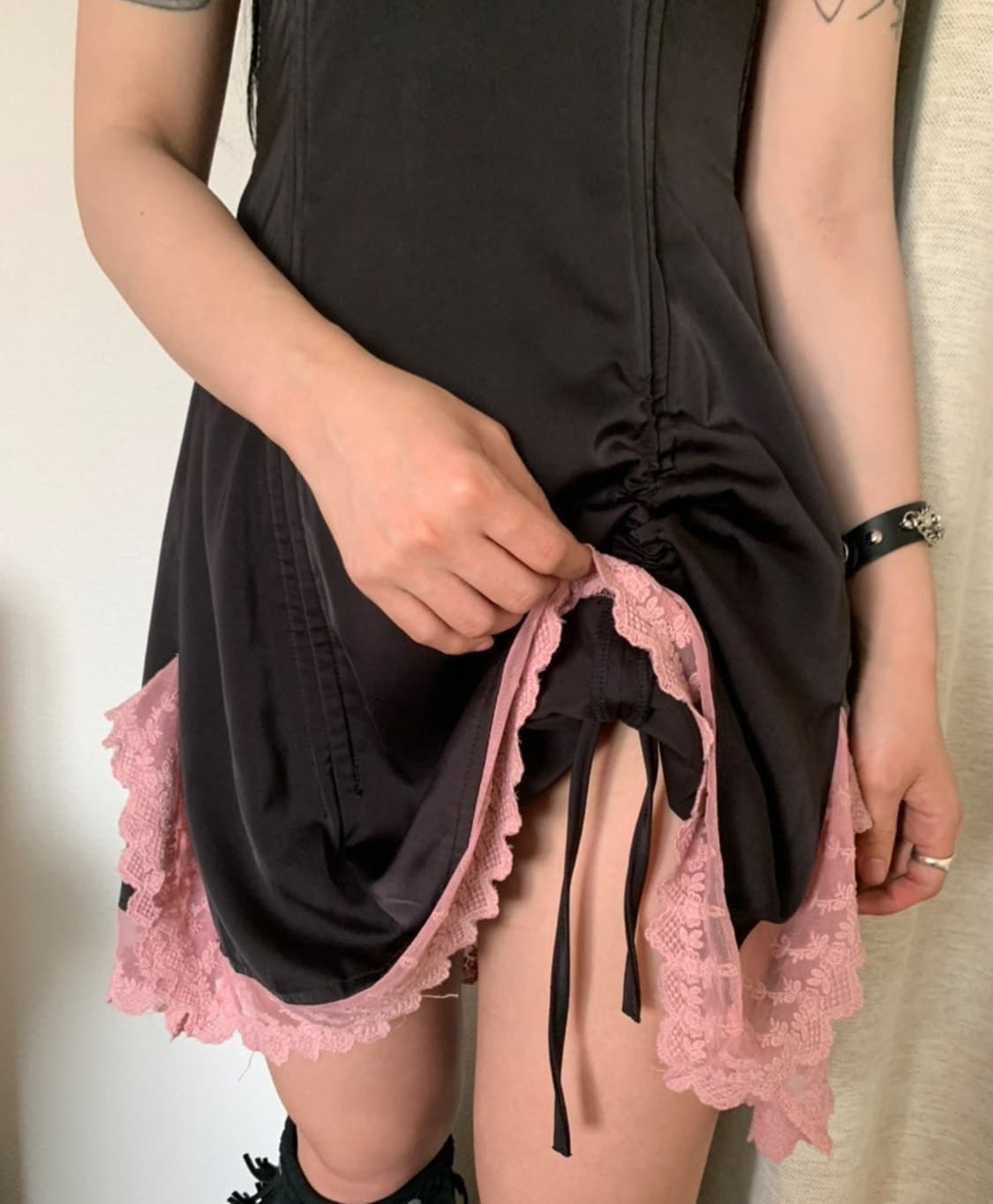 나다옷장 블랙셔링 핑크슬립원피스 이얀주마켓 갸루일본 빈티지깔 상품이미지2