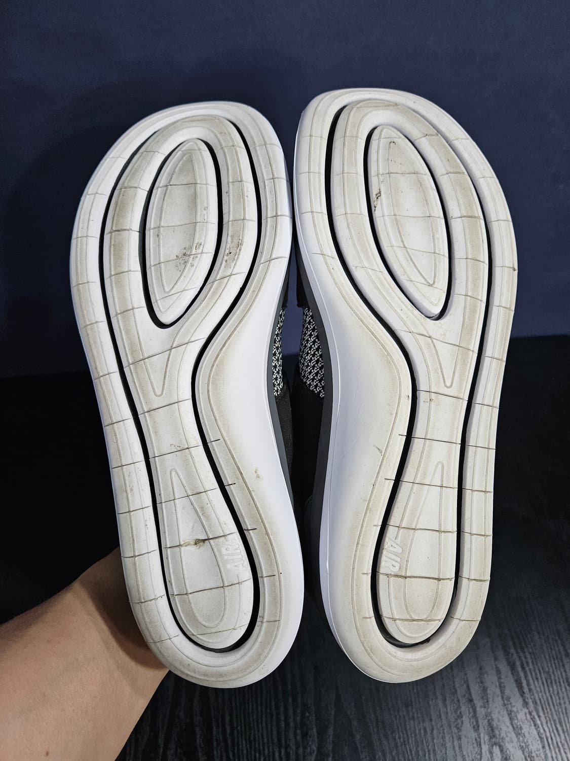 나이키 에어 삭 레이서 울트라 플라이니트 블랙 남성 265 런닝화 스니커 상품이미지9