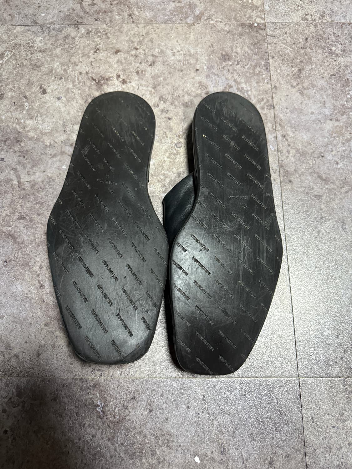 발렌시아가 코지 뮬 슬리퍼 43 상품이미지3