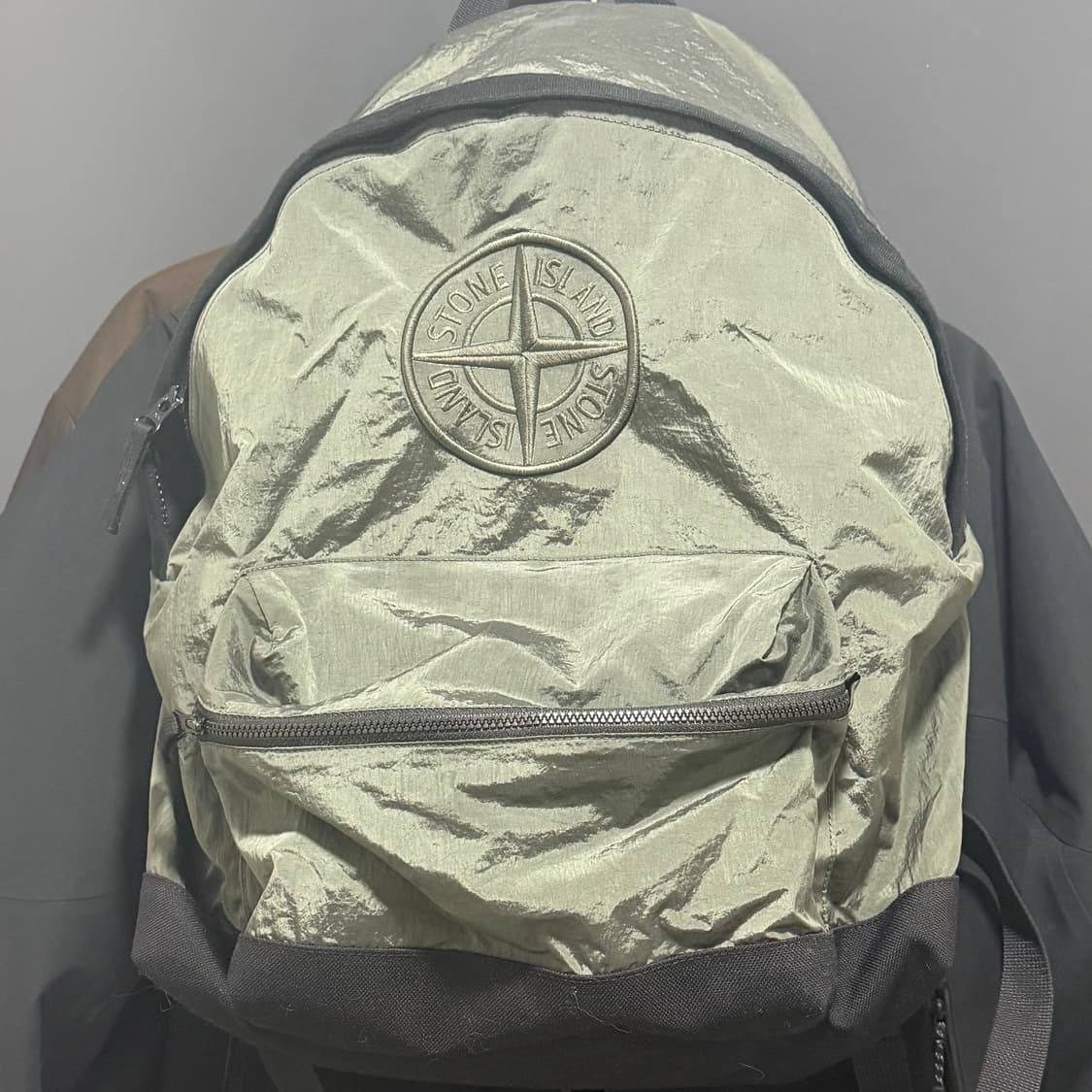 스톤아일랜드 백팩 상품이미지1