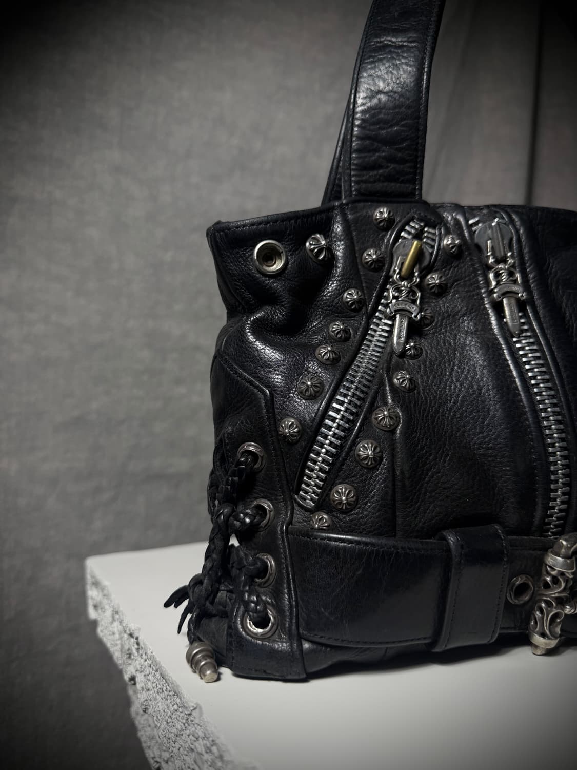 크롬하츠 JJ Dean 레더 백 상품이미지3