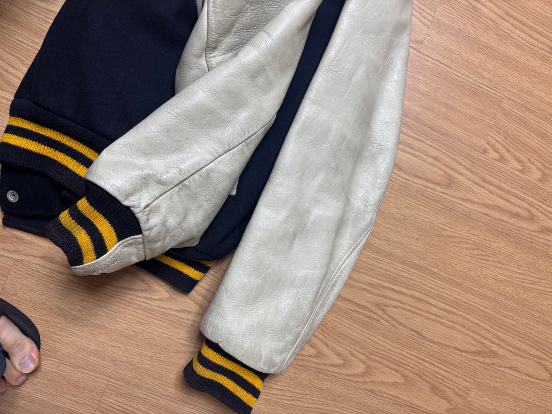 8-90’s 골든베어 레더 바시티 자켓 상품이미지5