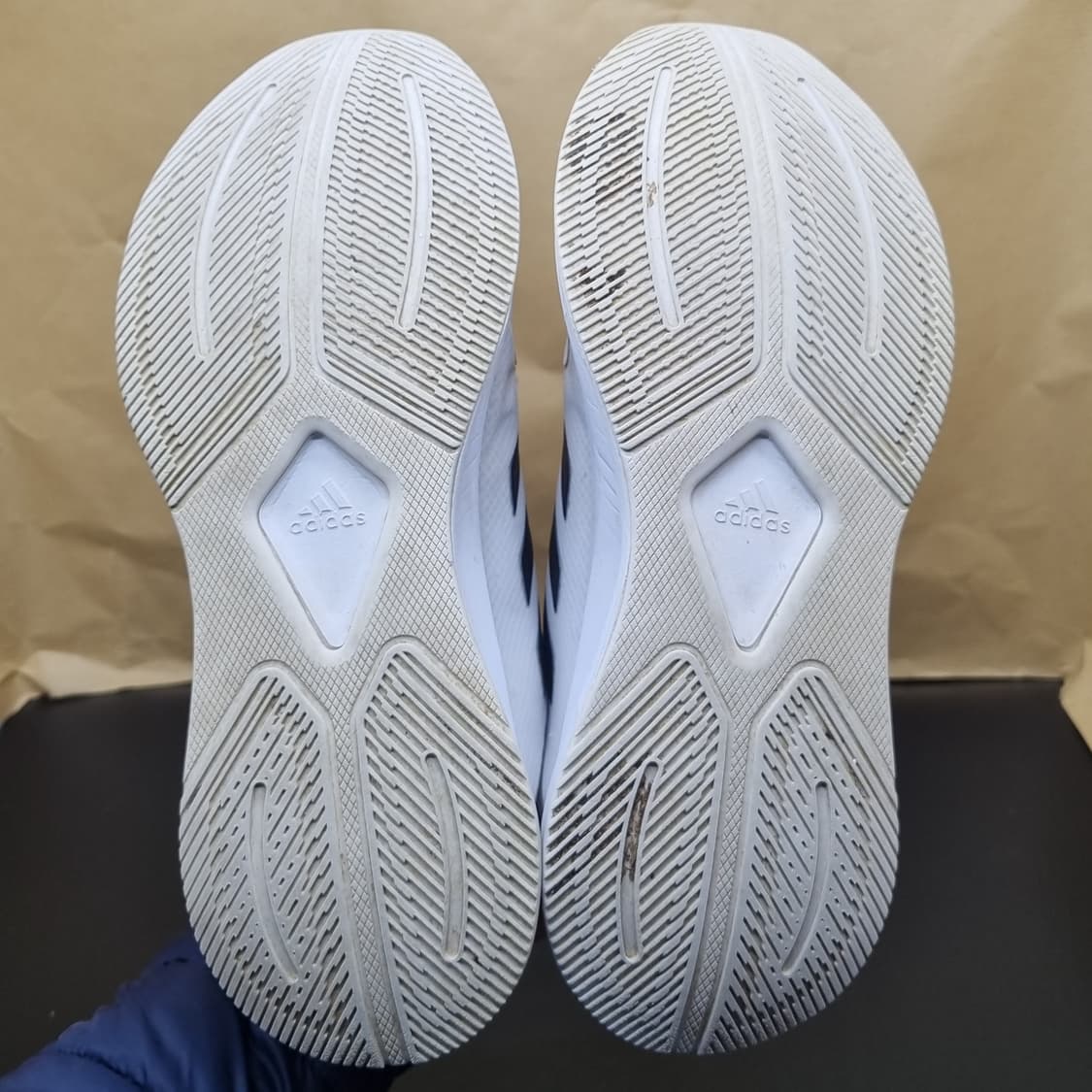 아디다스 듀라모10 남성운동화270 상품이미지3