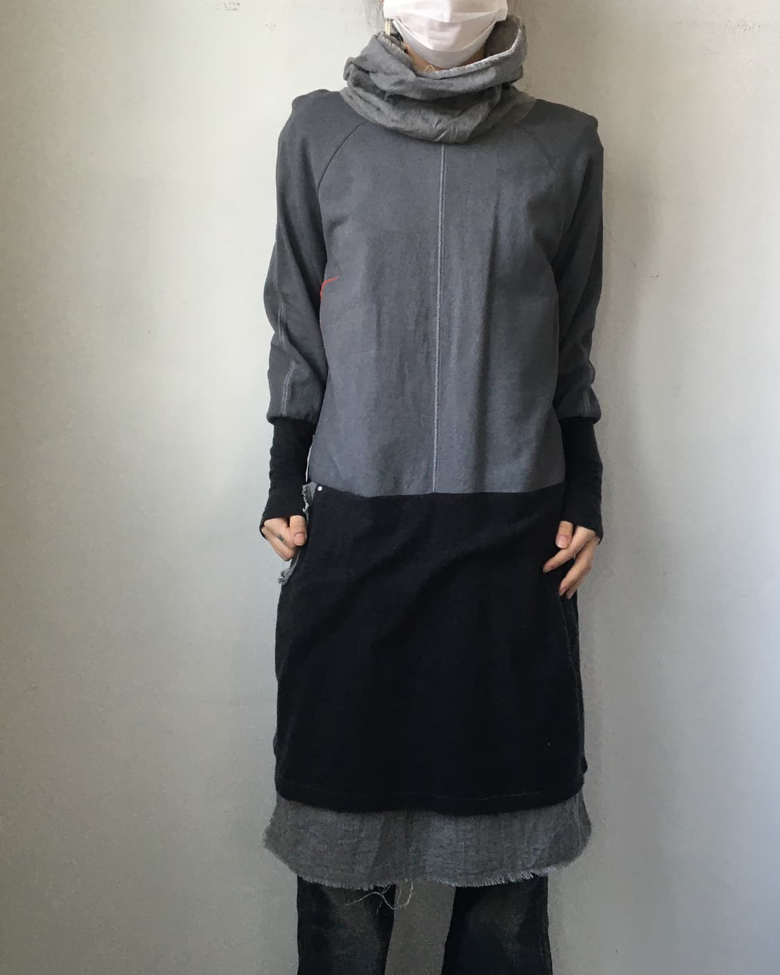 Grunge mood high neck sleeve onepiece 상품이미지1
