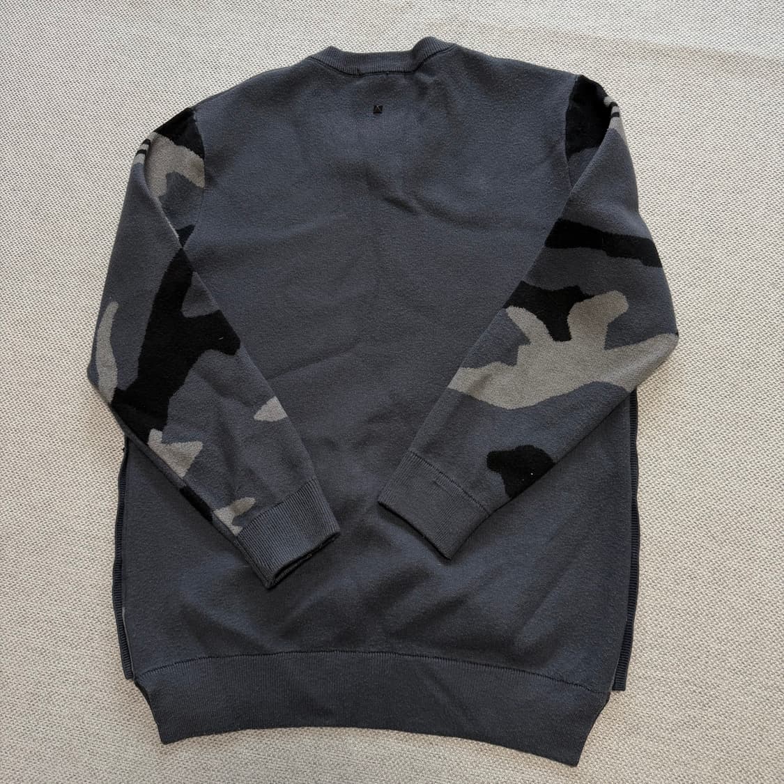 발렌티노 카모 니트 상품이미지7