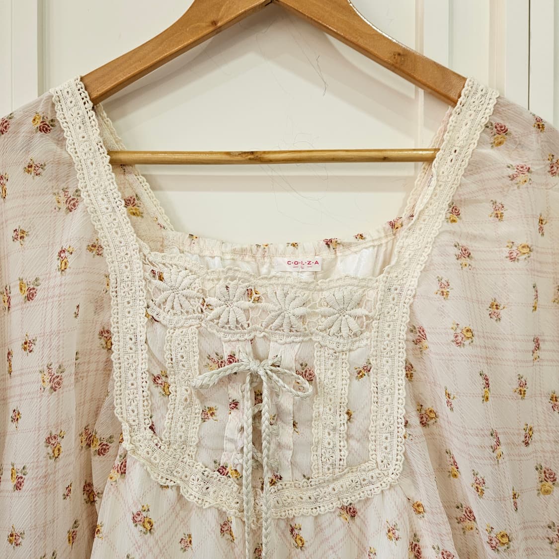 로즈 플라워 판쵸 블라우스 상품이미지2