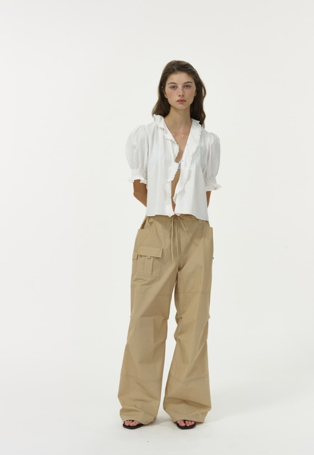 리본빛 Rosie Ruffle Blouse 상품이미지4