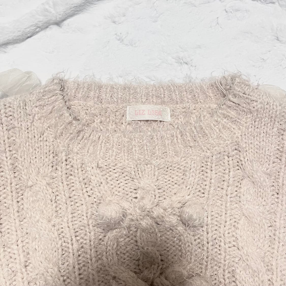 Lizlisa 고전 리즈리사 히메갸루 연베이지 폼폼이 리본 니트 라떼갸루 상품이미지3