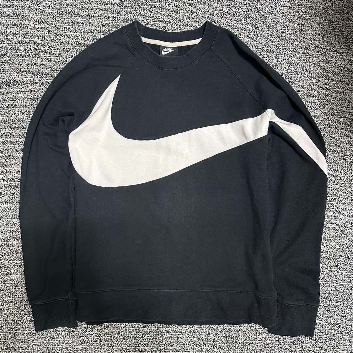 (XL추천) 나이키 빅스우시 블랙 맨투맨 상품이미지1
