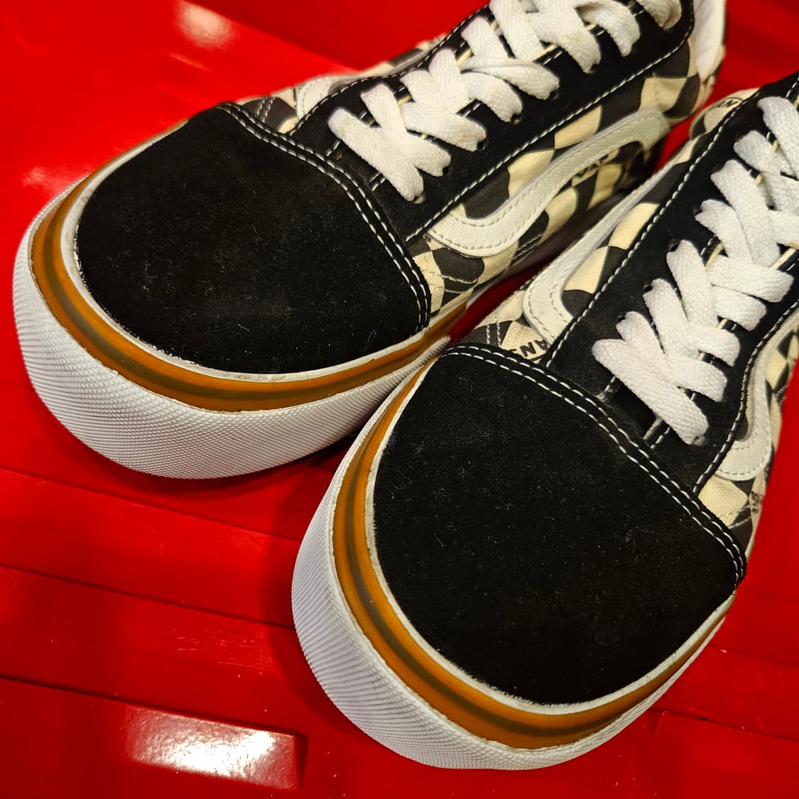 (거의새거)반스(Vans) 스택드 체커보드 스니커즈 260size 상품이미지3