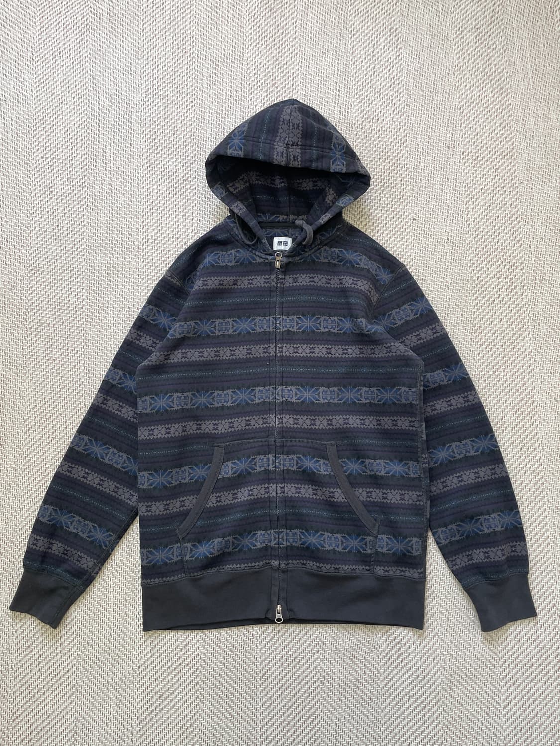 유니클로 재팬 노르딕 패턴 후드집업 상품이미지1