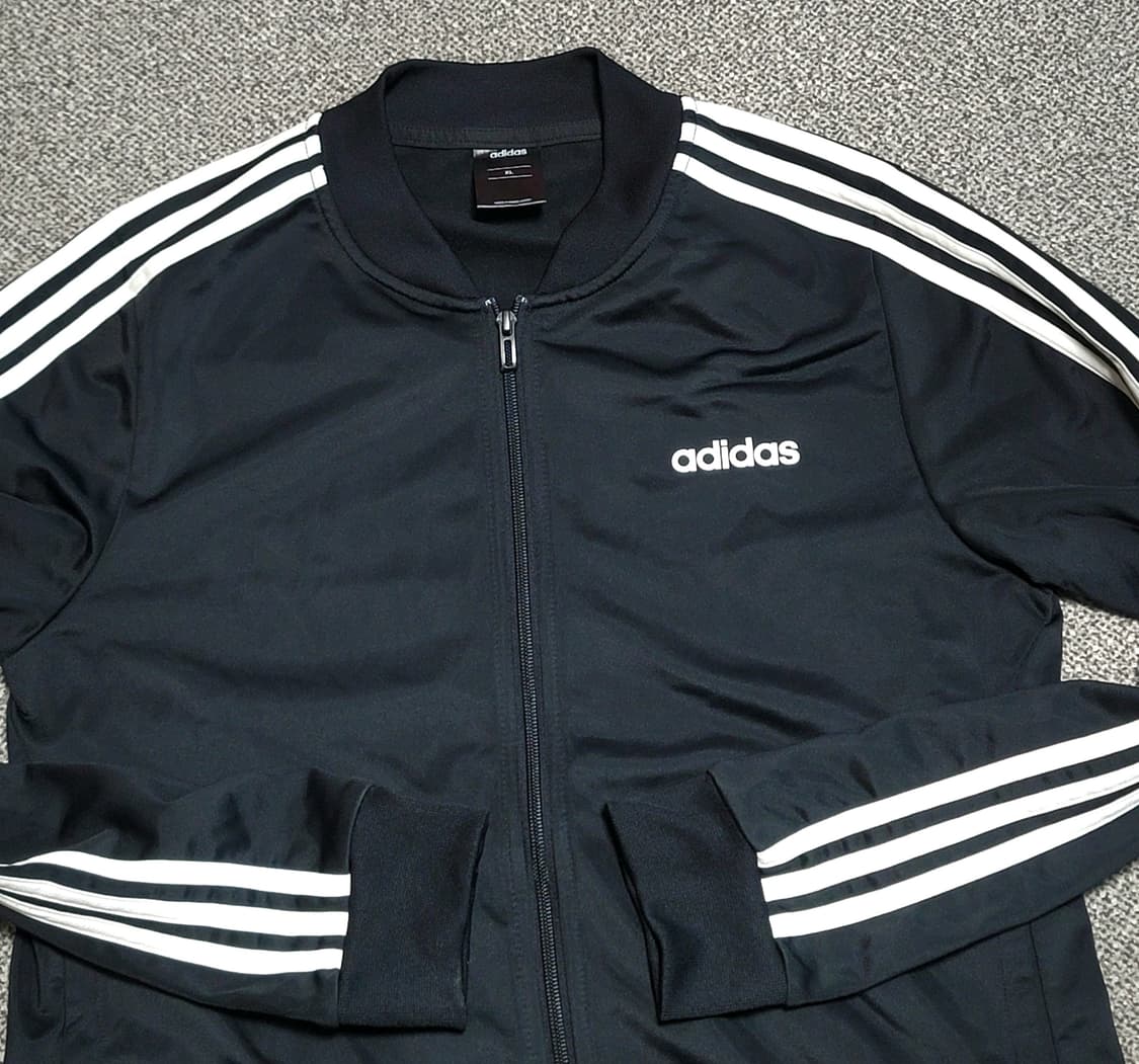 아디다스 삼선 져지 블랙 XL  정사이즈 로   95 -100  적당 상품이미지1