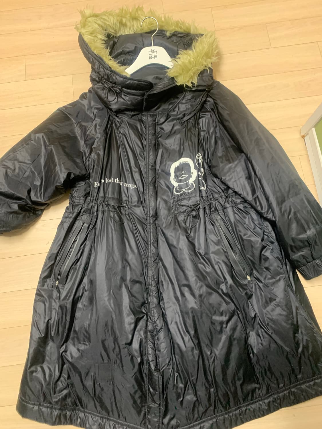 언더커버 17fw 휴먼컨트롤 시스템 빅 블랙 다운 모즈코트 상품이미지2